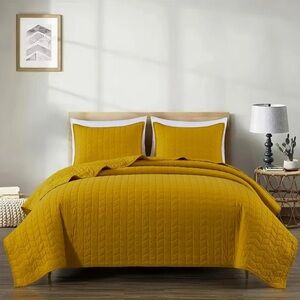 Mustard Yellow Quilted 100% cotton Bedding Set